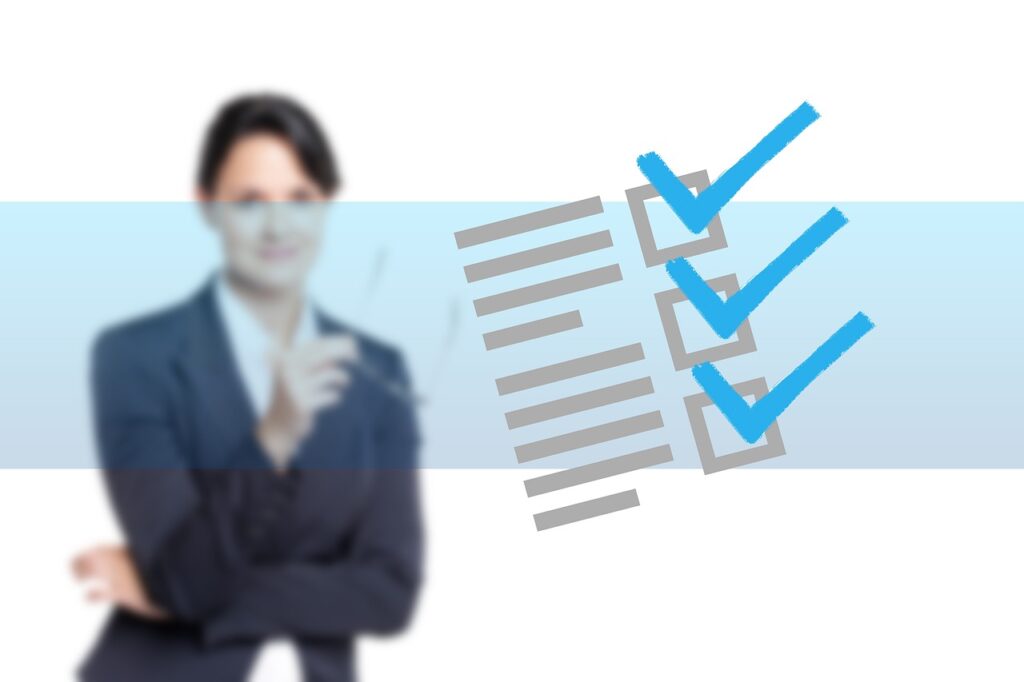 ゲーム業界で社会人未経験から目指すためのステップは？